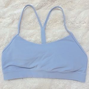 LULULEMON Flow Y Nulu Bra